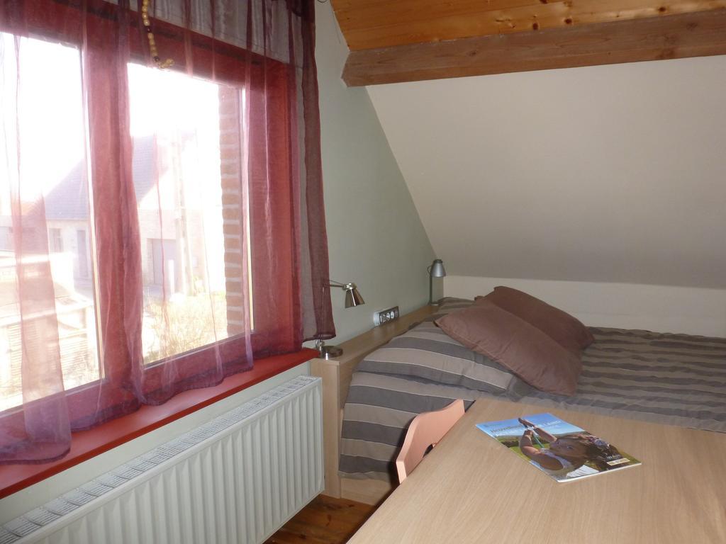 Guesthouse Kolibriehuys Nieuwkerke Номер фото